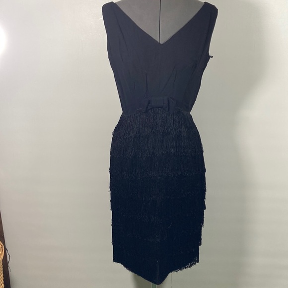 Dresses & Skirts - Vintage Rollin Twenty’s Vibes Laying Fringe Sleeveless Black Dress